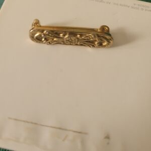 1928 Gold Tone Brooch